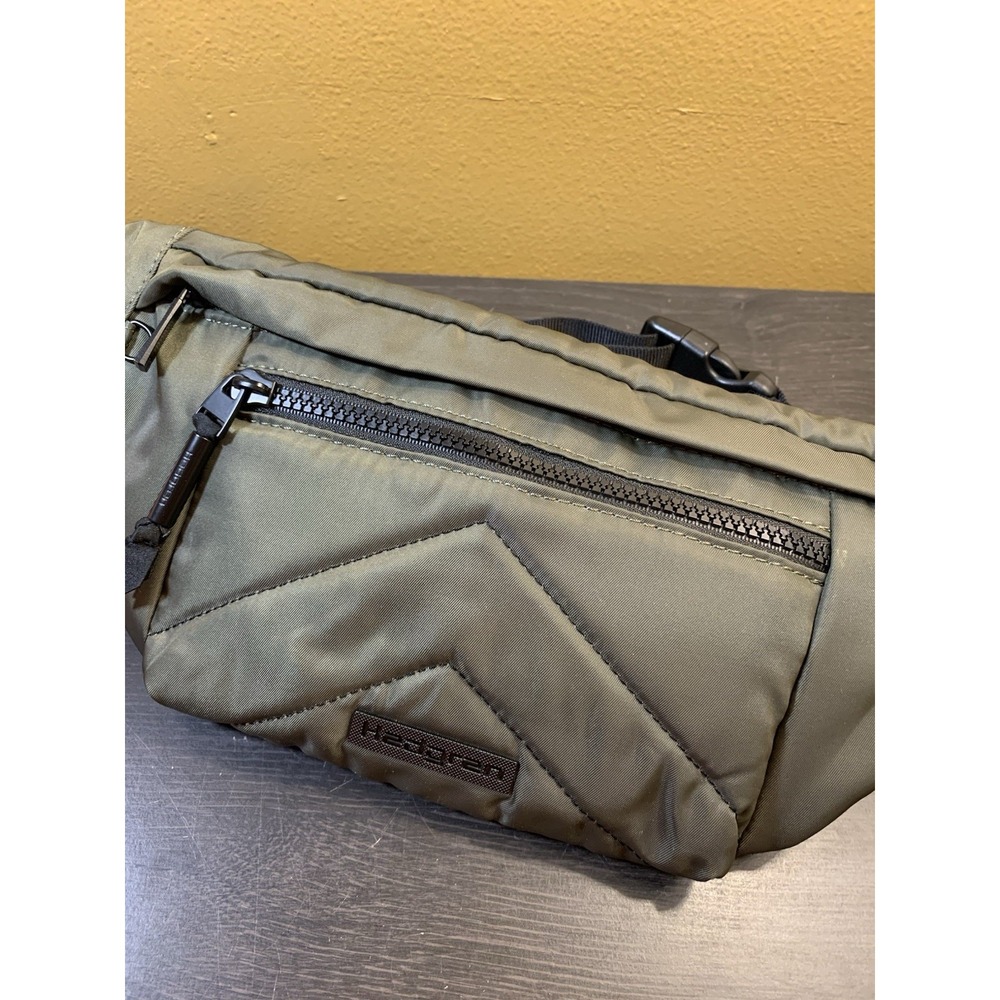 Hedgren‎ Bolt Waist Bag Crossbody Fanny Olive Green Hiking Pockets
